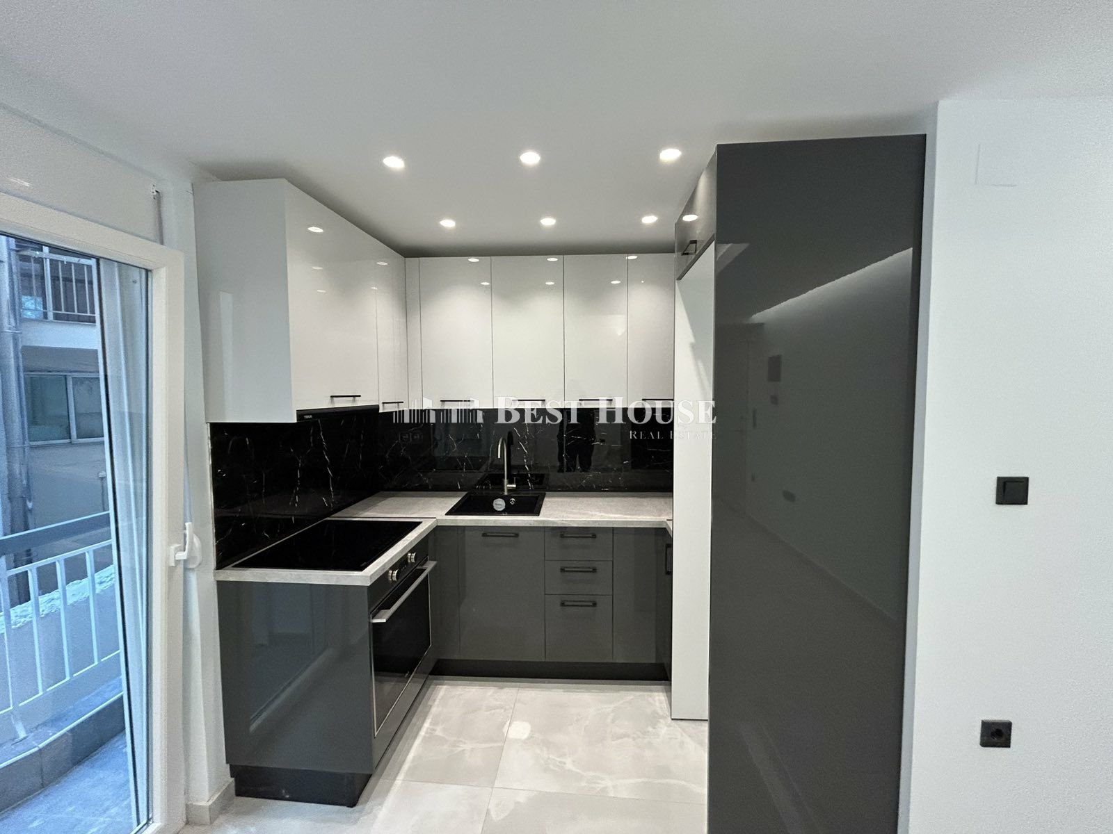 Γκαρσονιέρα, 43τμ, Ζ7417