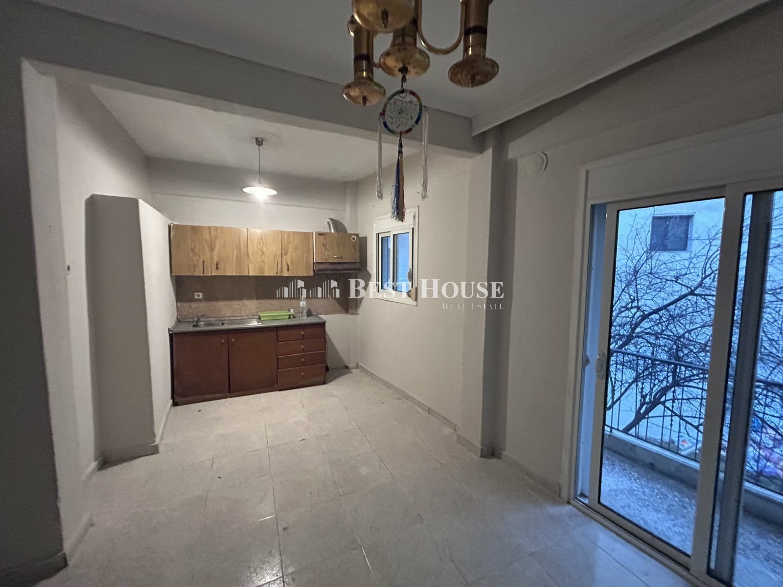 Γκαρσονιέρα, 50τμ, Ζ7418